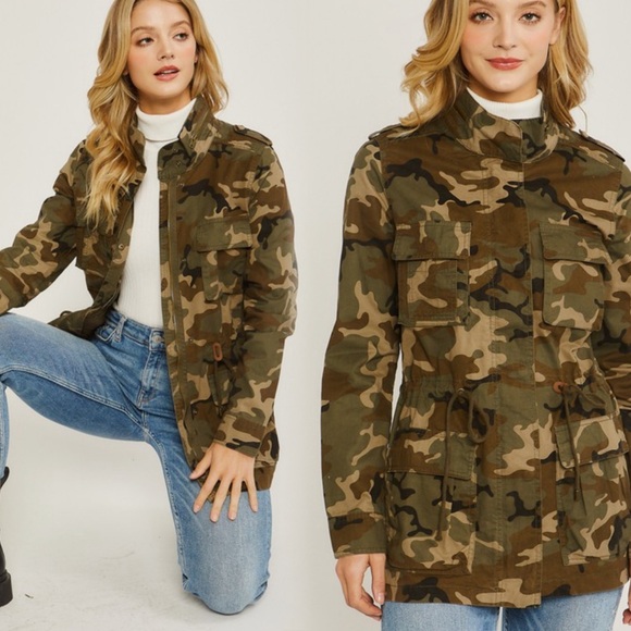 Camouflage utility jacket with button up and zip front - Picture 3 of 14